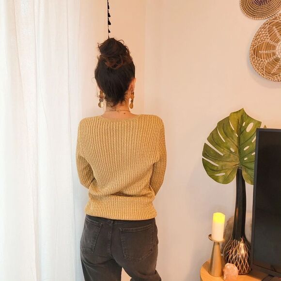 Ralph Lauren women's Gold shimmer V Neck Long sleeve New Year Sweater Medium - Picture 2 of 6